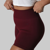 Serena Seamless Shorts (Cherry Red)