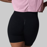 Serena Seamless Shorts (Black)